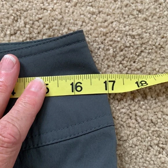 Royal Robbins Gray Skirt - Picture 3 of 12